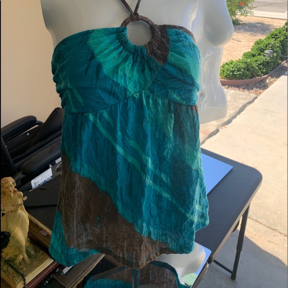 Pretty halter